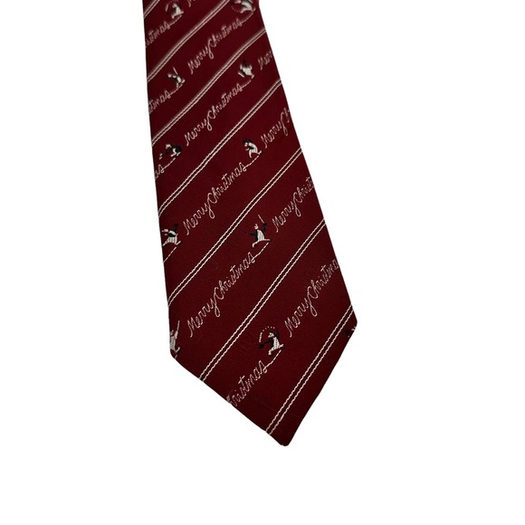 RED MERRY CHRISTMAS HOLIDAY PENGUIN ALL OVER PRINT MEN’S TIE - Picture 2 of 4